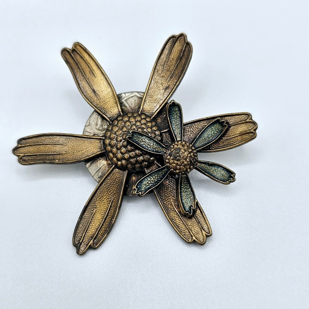 Brass Daisy Brooch Double Flower Vintage Floral Pin
